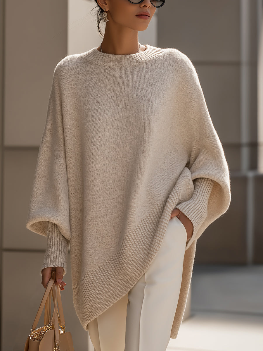 Siri | Oversized Striktrøje med Asymmetrisk Kant