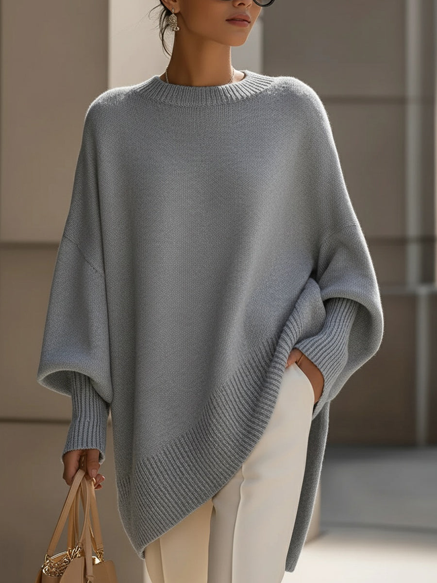 Siri | Oversized Striktrøje med Asymmetrisk Kant