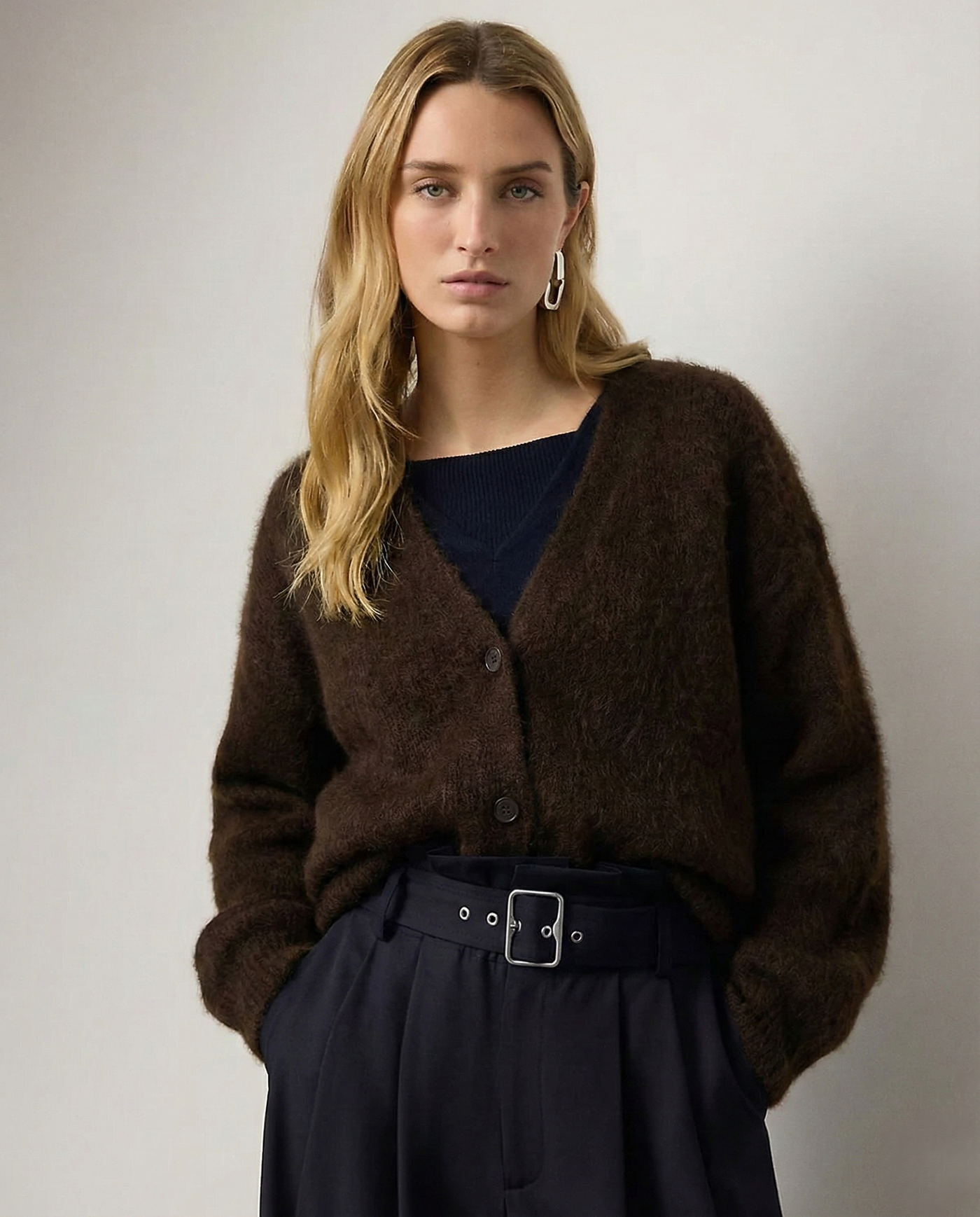 Women's Wool Knit V-Neck Long Sleeve Cardigan Sweater