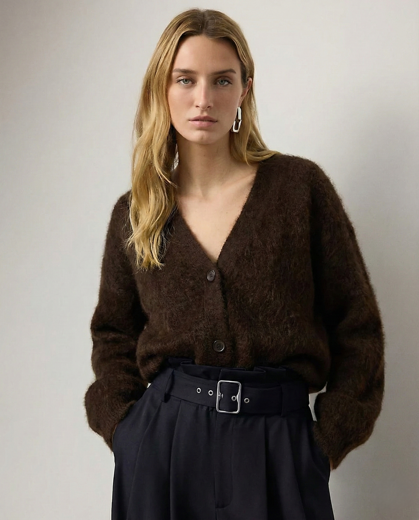 Women's Wool Knit V-Neck Long Sleeve Cardigan Sweater