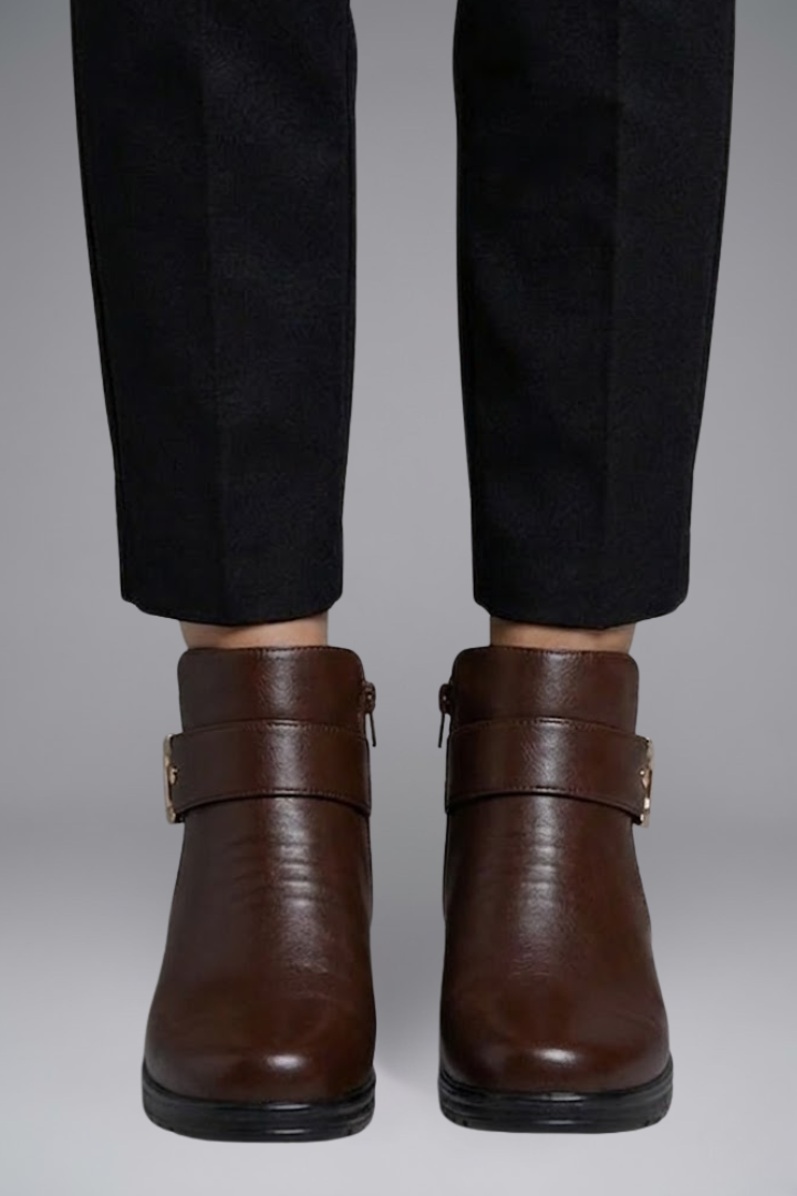 Women's Leather Warm Fur Lined Buckle Low Wedge Ankle Boots