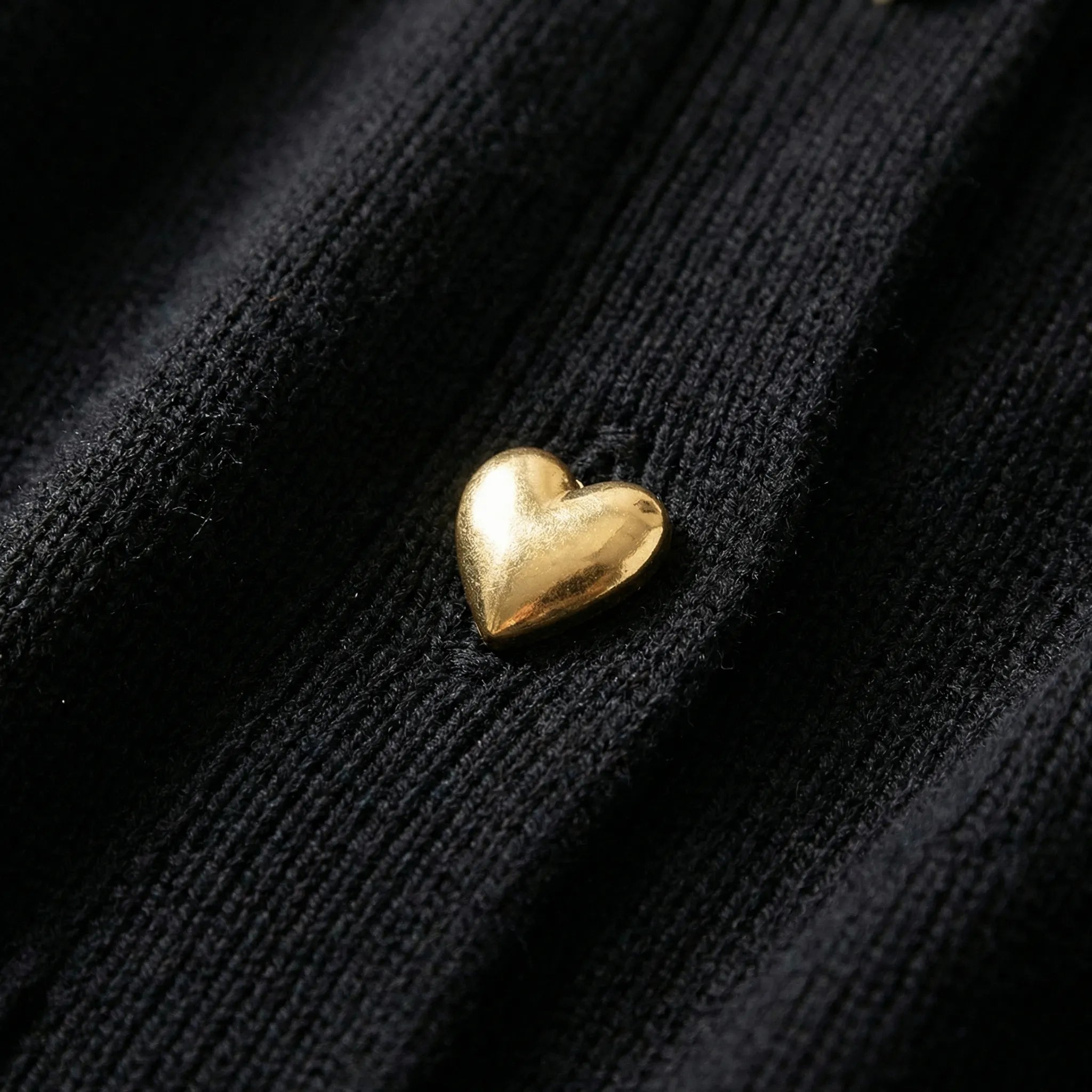 Eline | Cardigan med Hjerteknapper