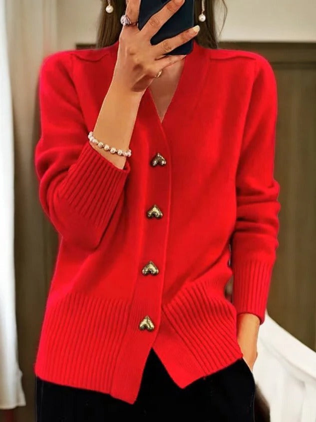 Birgitte | Cardigan med V-Hals og Hjerteknapper