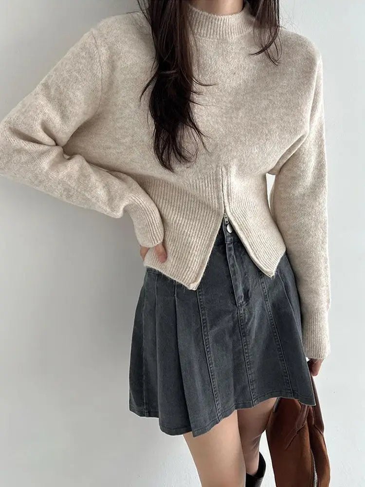 Adahlia Slim Waist Pullover