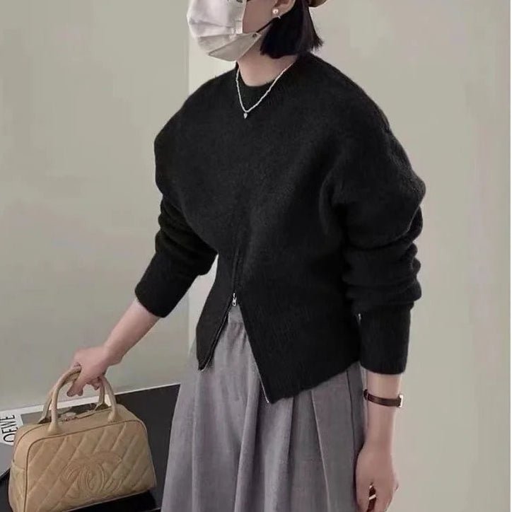 Adahlia Slim Waist Pullover